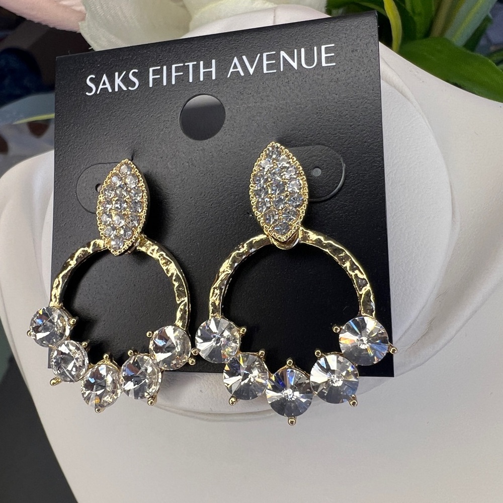 *SOLD*Saks Fifth Avenue Hoop Clear Crystal drop earrings - Picture 4 of 6